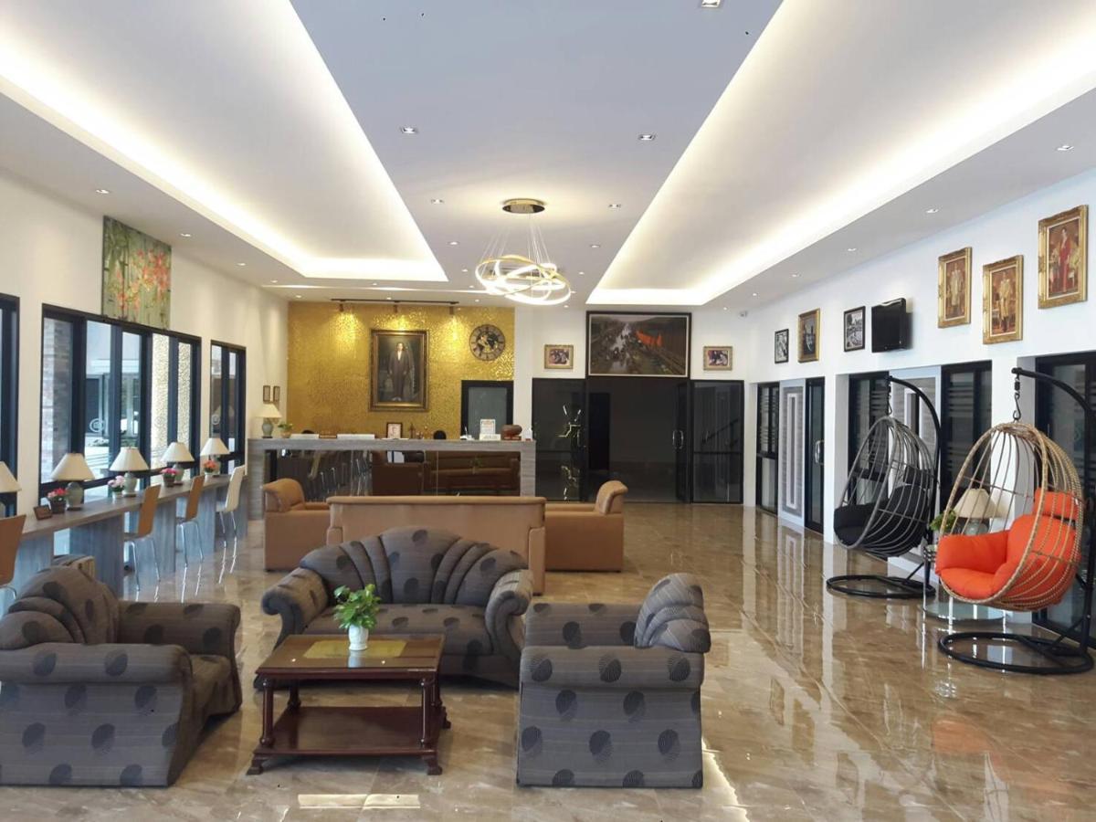 Vista Hotel Chiang Mai - Sha Extra Plus Esterno foto