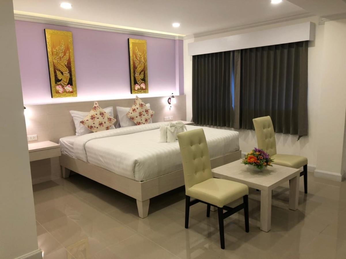 Vista Hotel Chiang Mai - Sha Extra Plus Esterno foto