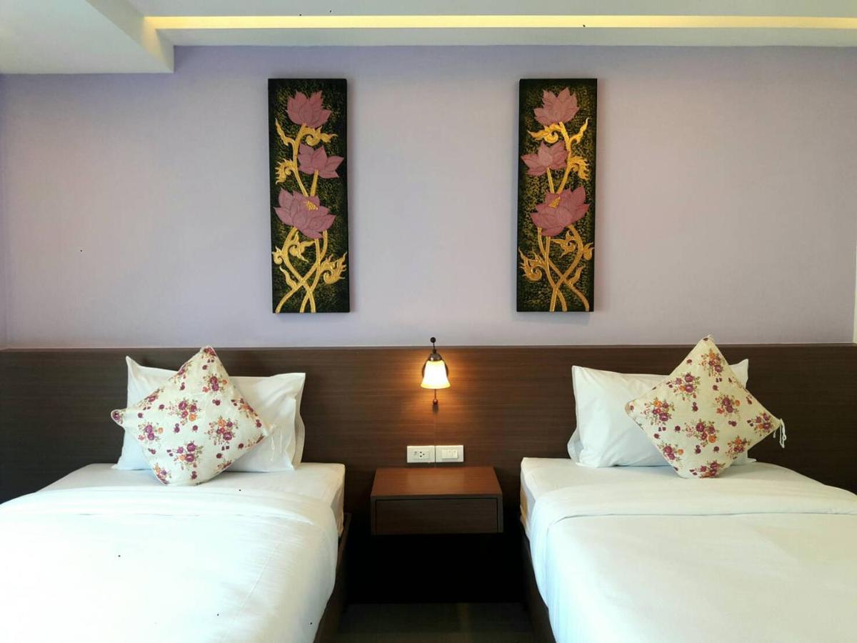 Vista Hotel Chiang Mai - Sha Extra Plus Esterno foto