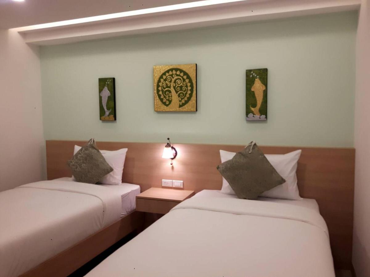 Vista Hotel Chiang Mai - Sha Extra Plus Esterno foto