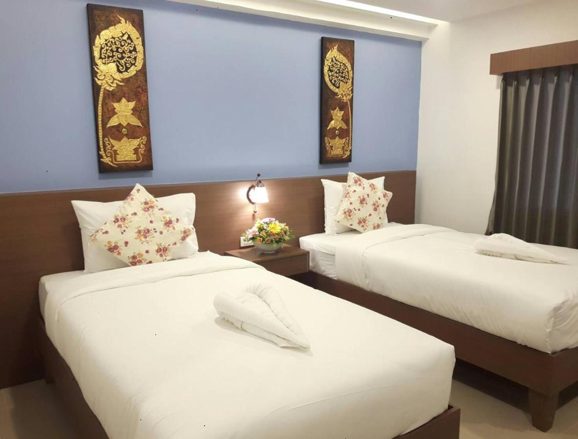 Vista Hotel Chiang Mai - Sha Extra Plus Esterno foto