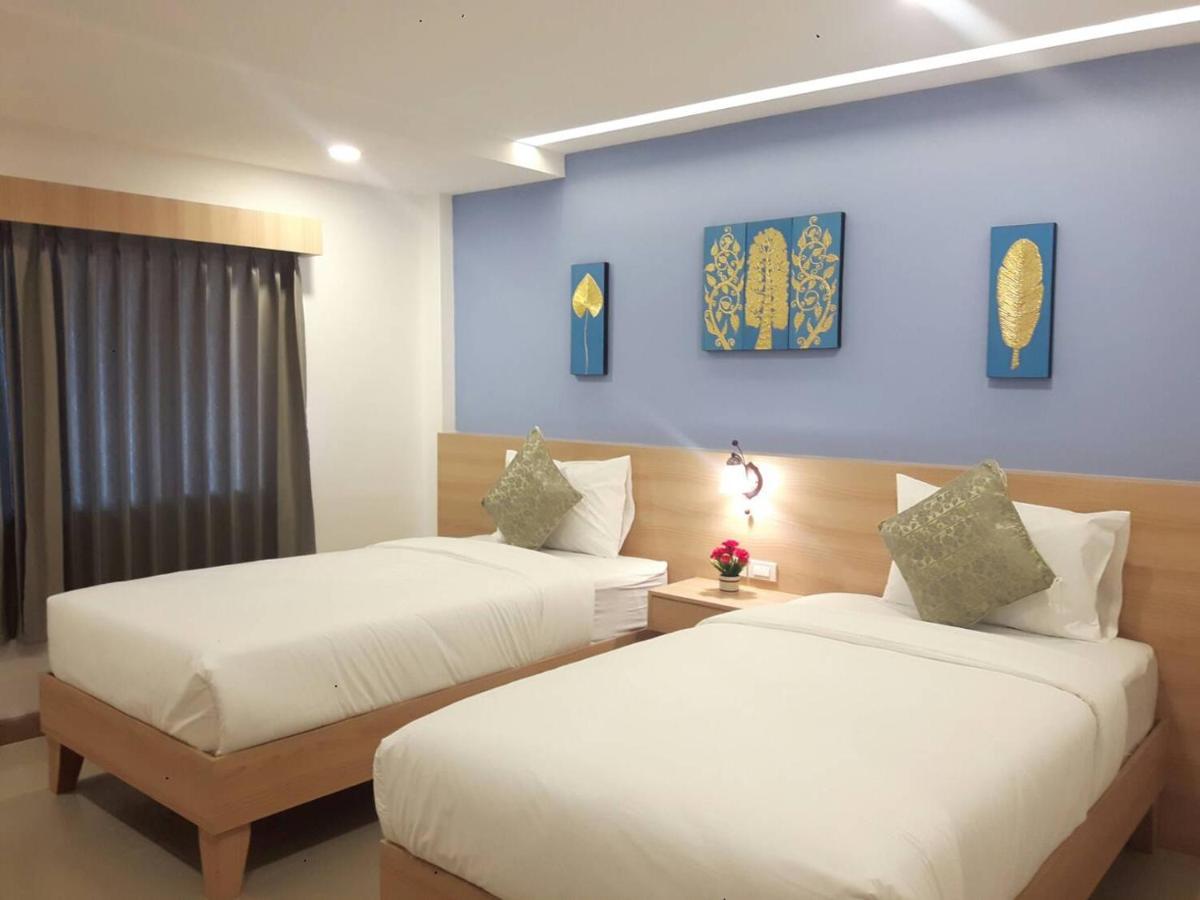Vista Hotel Chiang Mai - Sha Extra Plus Esterno foto