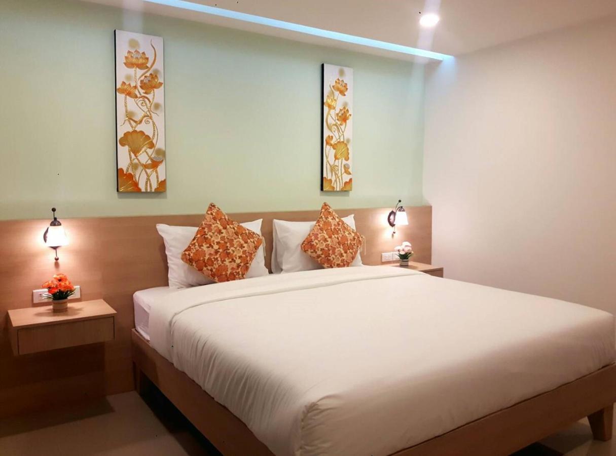Vista Hotel Chiang Mai - Sha Extra Plus Esterno foto