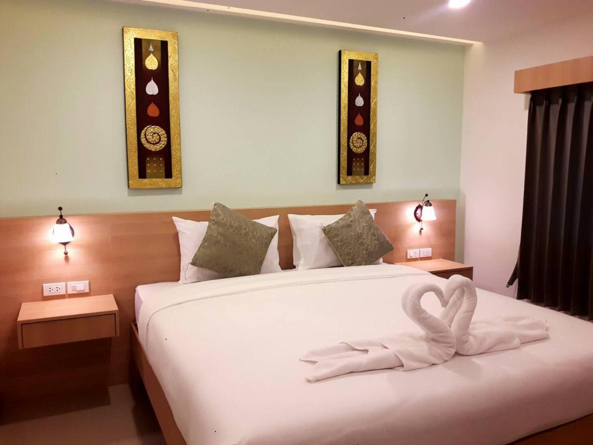 Vista Hotel Chiang Mai - Sha Extra Plus Esterno foto