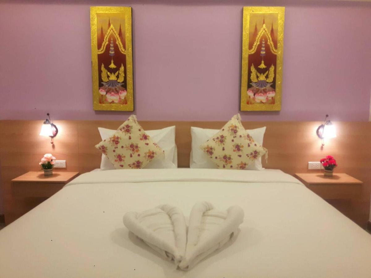 Vista Hotel Chiang Mai - Sha Extra Plus Esterno foto