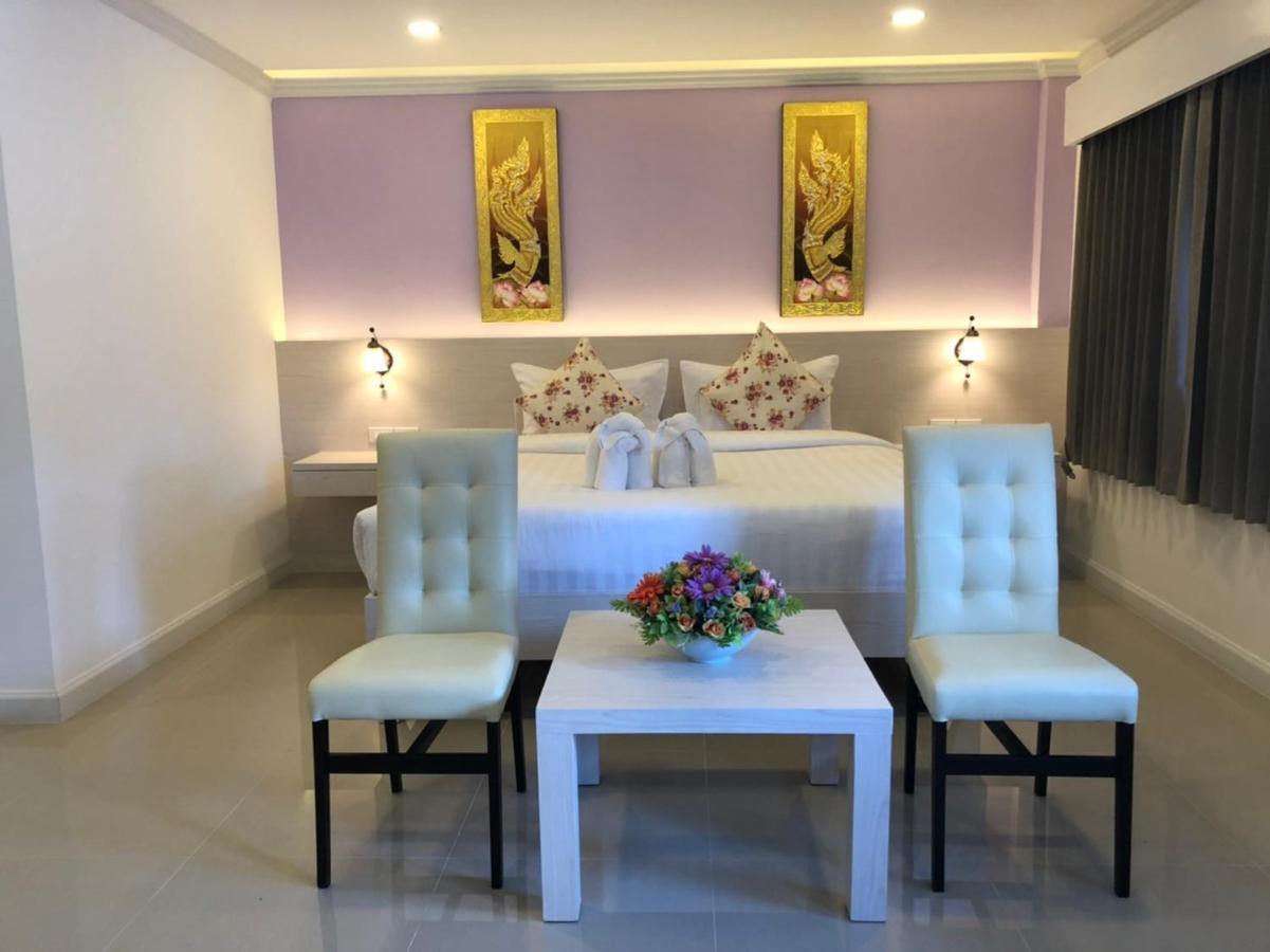 Vista Hotel Chiang Mai - Sha Extra Plus Esterno foto