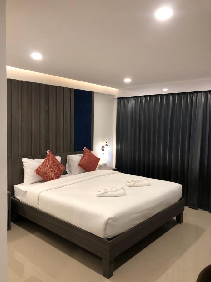 Vista Hotel Chiang Mai - Sha Extra Plus Esterno foto