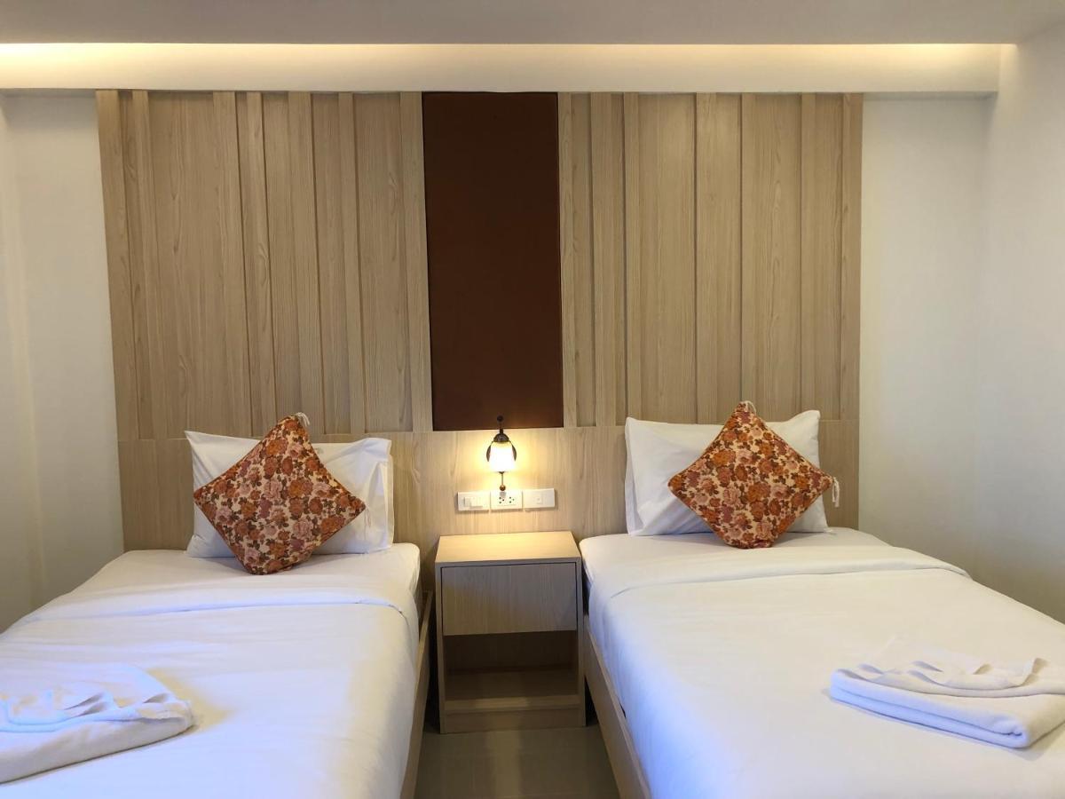 Vista Hotel Chiang Mai - Sha Extra Plus Esterno foto